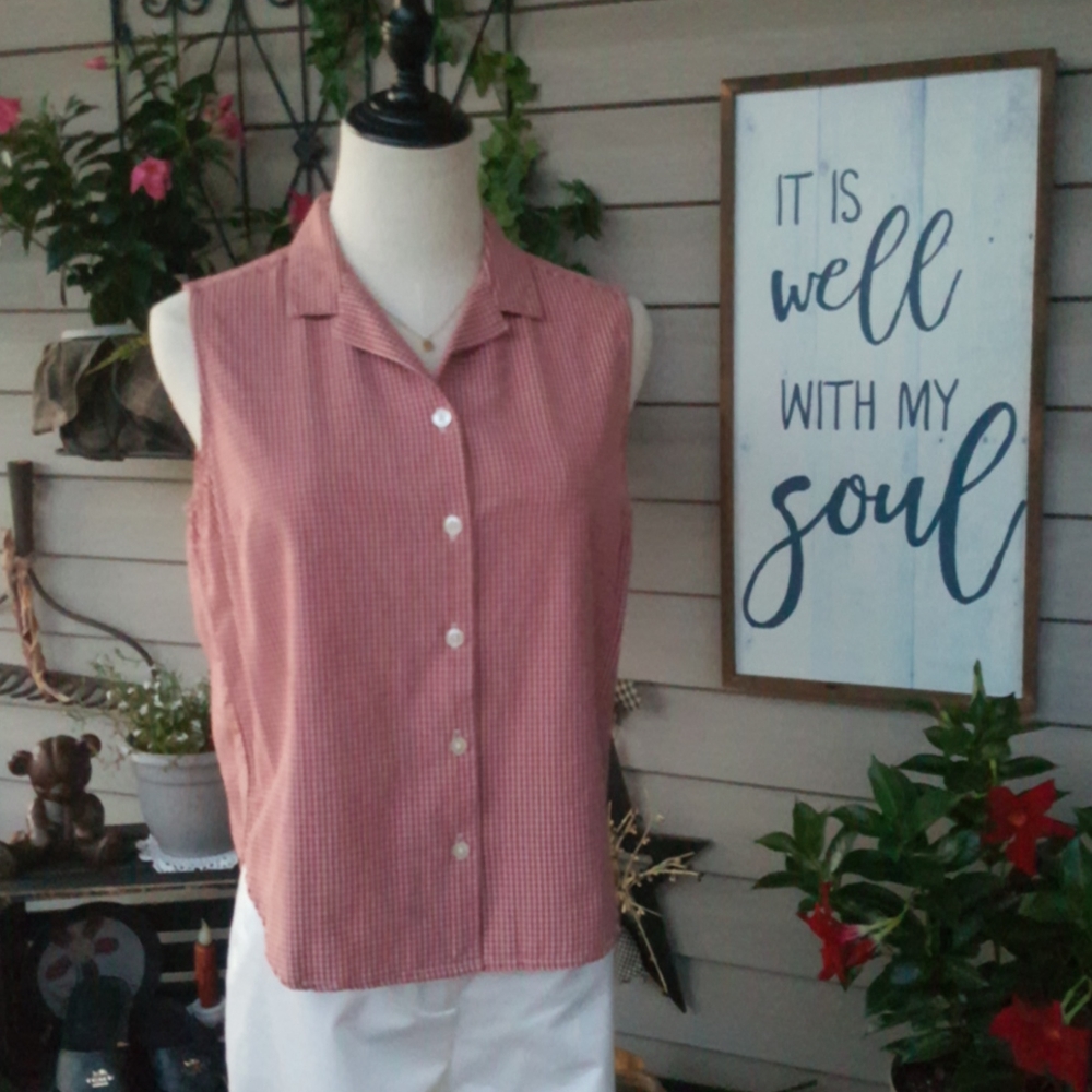 XHILARATION ♡ Sweet Vintage Red 'n Cream Gingham Check Sleeveless Button Top SP
